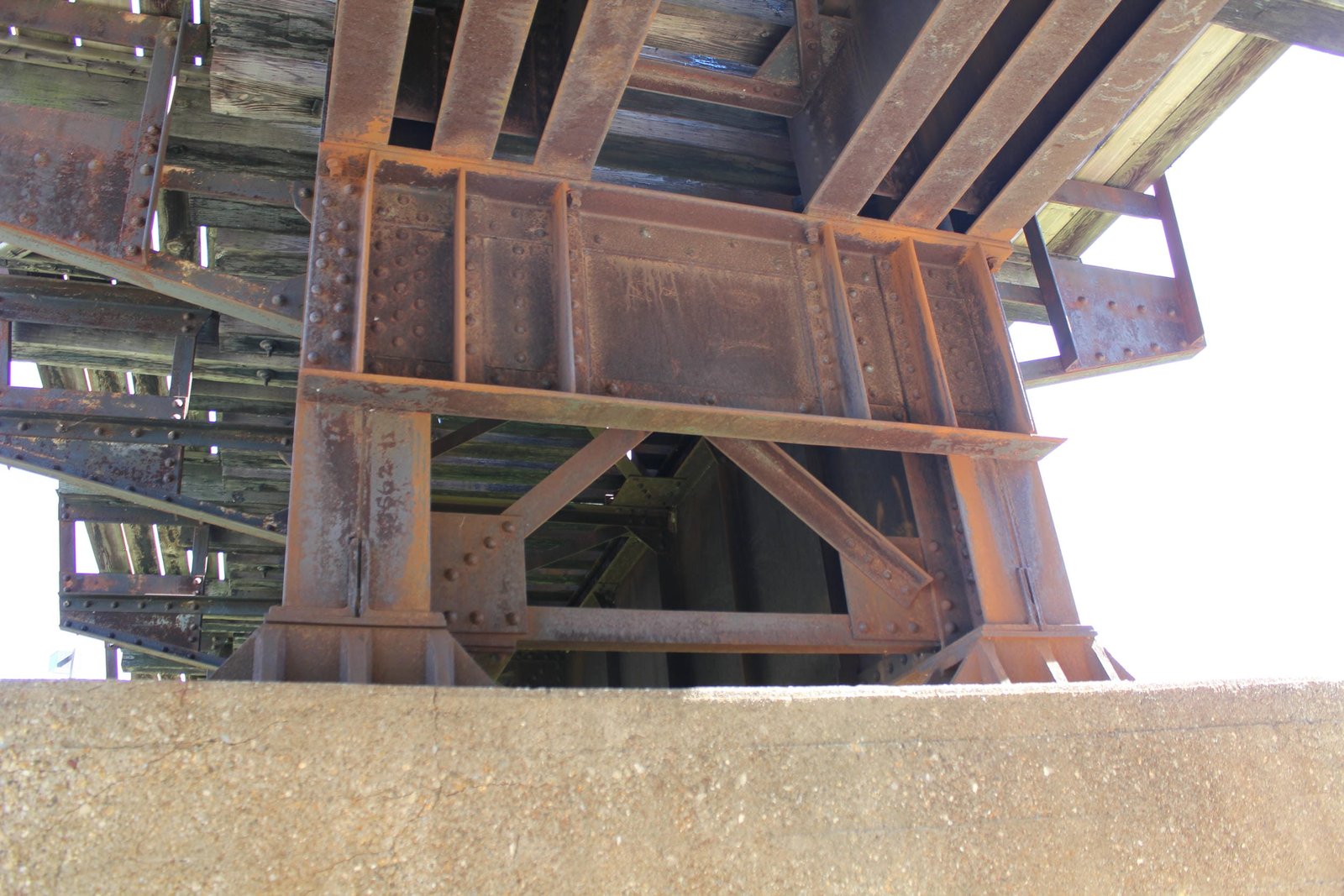 Transition bent, south pier (pier #1)